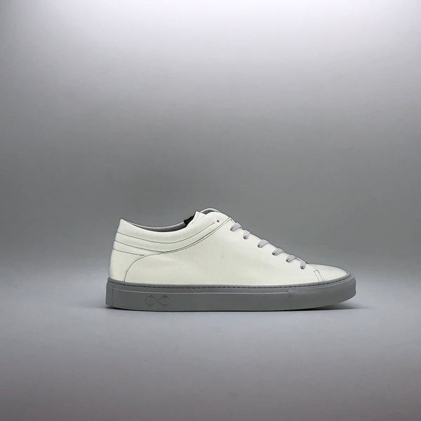 Nat 2 Nat-2 Nat-2™ Sleek Low Vegan White Reflective