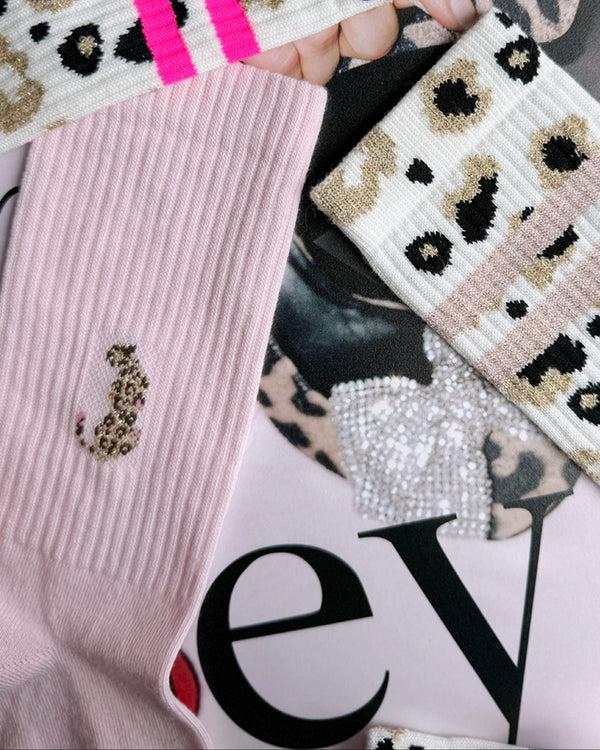 Nat 2 Ooley Ooley Icon - Leo Rose