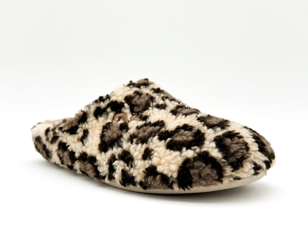 Nat 2 Thies Thies 1856 ® Rec Leo Teddy Slipper Leo