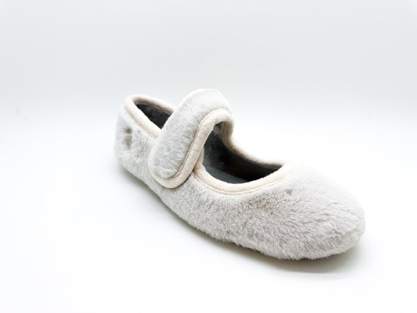Nat 2 Thies Thies 1856 ® Rec Fur Ballerina Off White