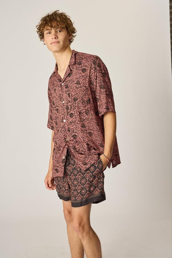 Natalie Martin KEV SHORT (UNISEX)