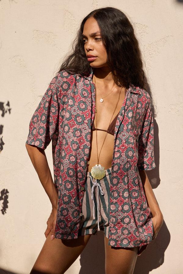 natalie martin KEVIN SHIRT (UNISEX)