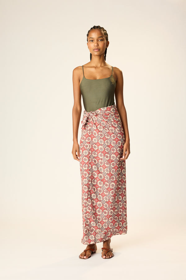 Natalie Martin PAREO