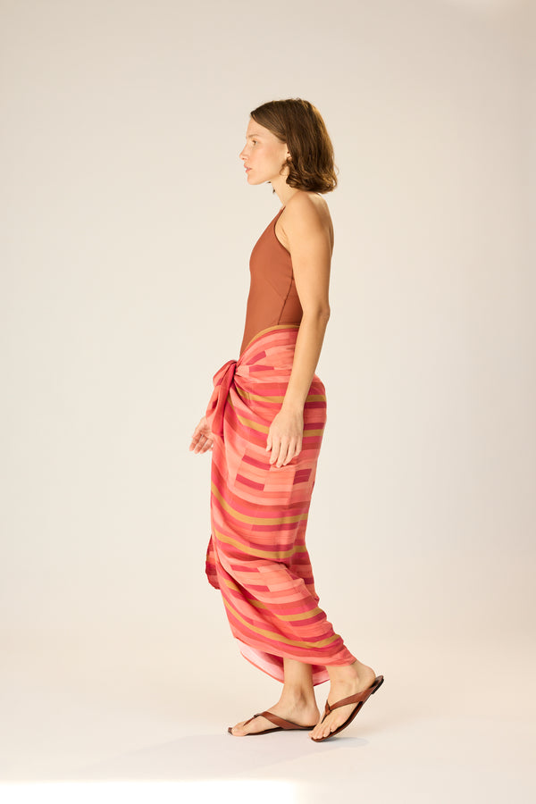 Natalie Martin PAREO