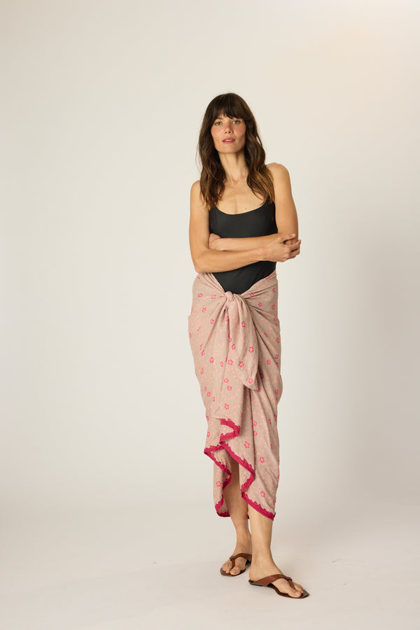 Natalie Martin PAREO