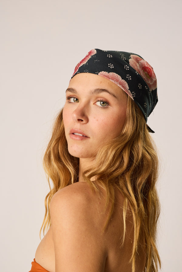 Natalie Martin SQUARE SCARF