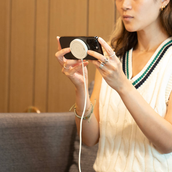 Native Union SnapStand Magnetic Wireless Charger