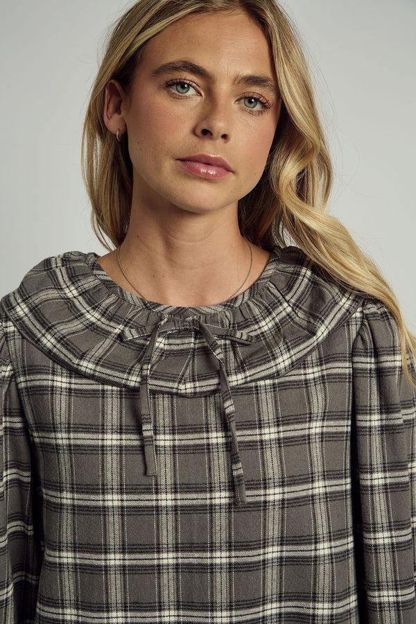 Native Youth BALERIE TARTAN RUFFLE COLLARED DRESS IN BLACK CHECK