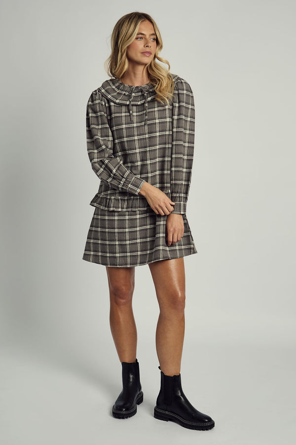 Native Youth BALERIE TARTAN RUFFLE COLLARED DRESS IN BLACK CHECK