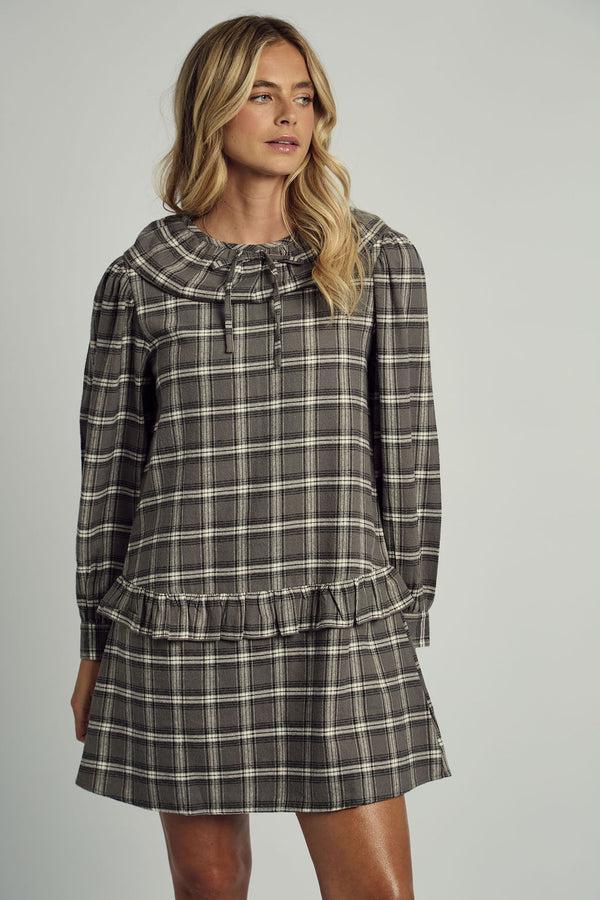 Native Youth BALERIE TARTAN RUFFLE COLLARED DRESS IN BLACK CHECK