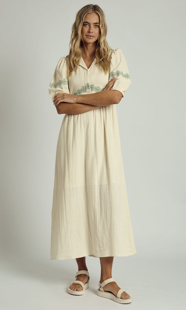 Native Youth CAMRYN DOUBLE GAUZE EMBROIDERED MIDAXI DRESS