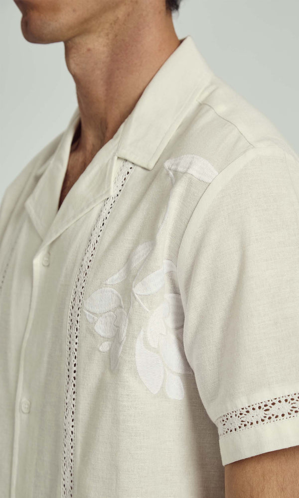Native Youth FELIX REVERE SHIRT WITH LACE TRIM AND EMBROIDERY DETAILING