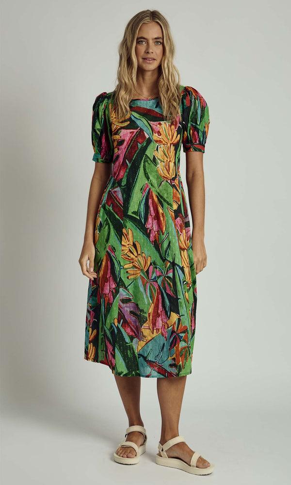 native youth JAMISON TROPICAL PRINT DOBBY MIDI DRESS IN MULTI