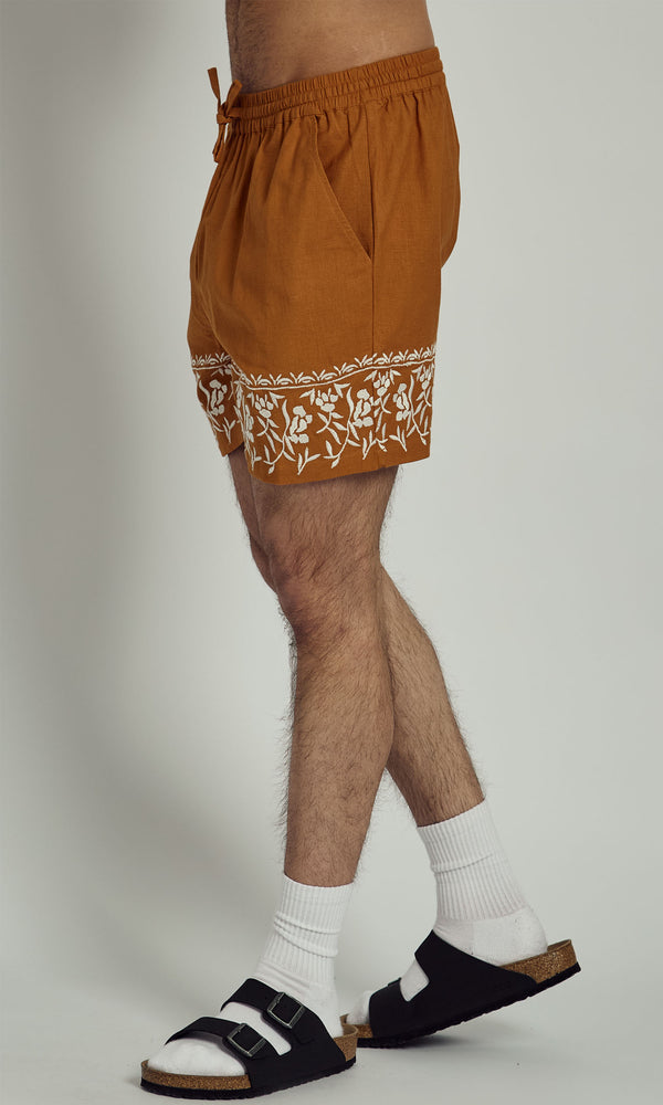 Native Youth KINGSLEY REGULAR SHORT WITH EMBROIDERY TRIM DETAIL