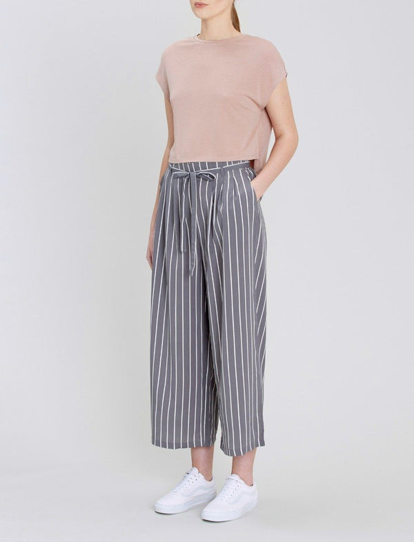 Native Youth Agon Crop Top