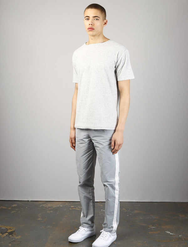 native youth BARREN TEE