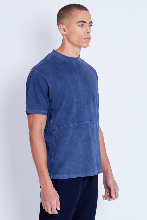 Native Youth BLACKFRIAR T-SHIRT