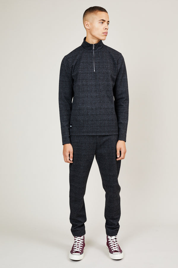 Native Youth DELON SWEAT