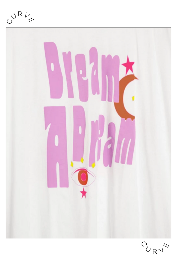 Native Youth DREAMERS T-SHIRT - CURVE