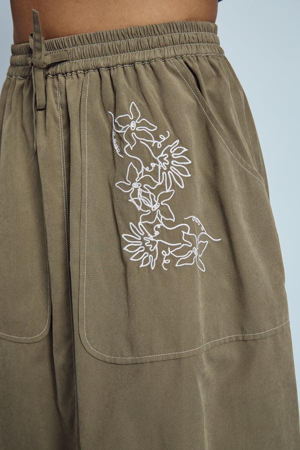 Native Youth EVELYN EMBROIDERED MIDI SKIRT