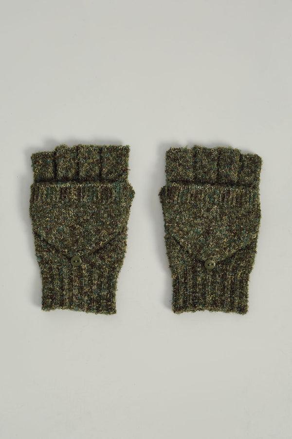 Native Youth FOLD DETAIL KITTED GLOVES IN GREEN