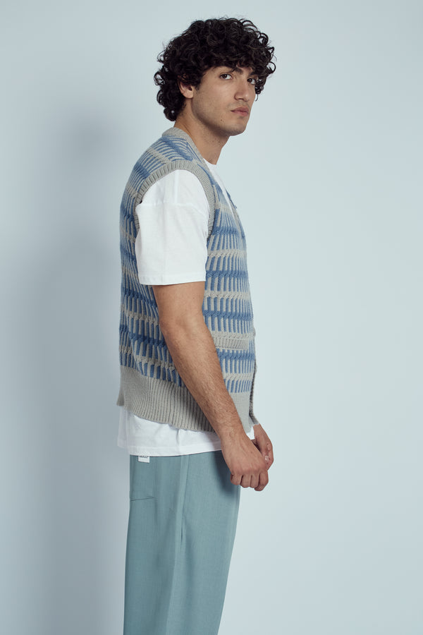 Native Youth HAYNES YARN BRAIDED KNIT WAISTCOAT