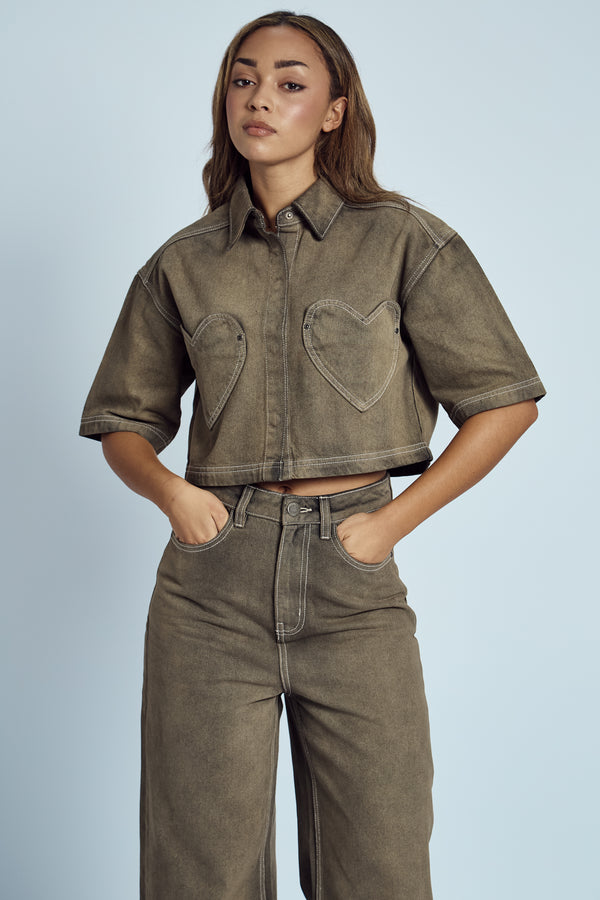 Native Youth LACY ACID WASH CROPPED DENIM SHIRT