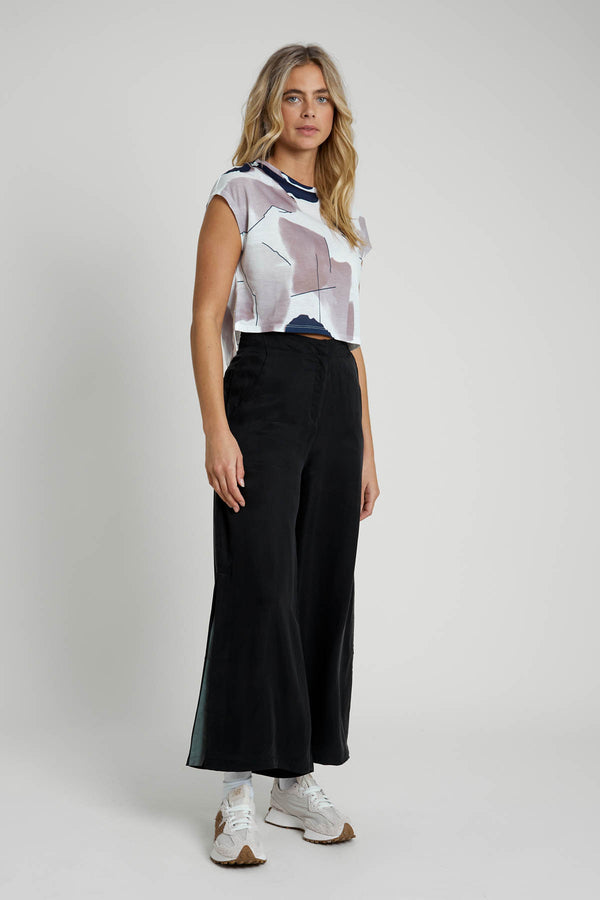 Native Youth Linear Tint Crop Top