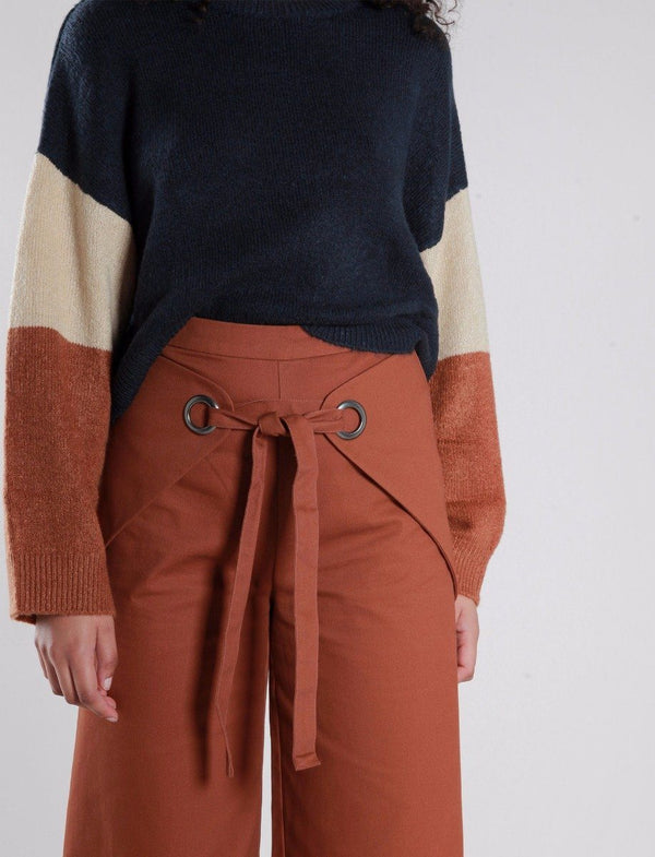 Native Youth MARIA PANT