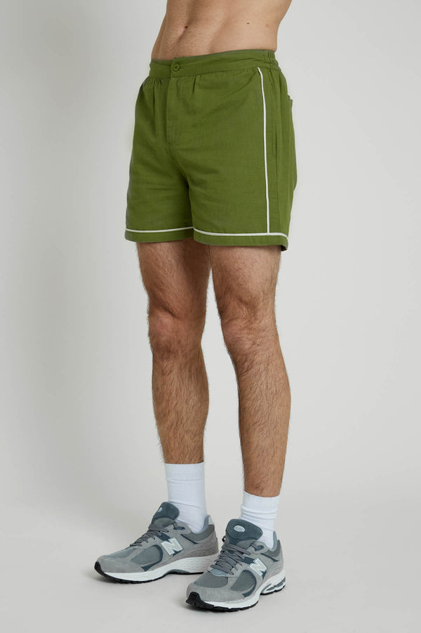 native youth REEDUS SHORT