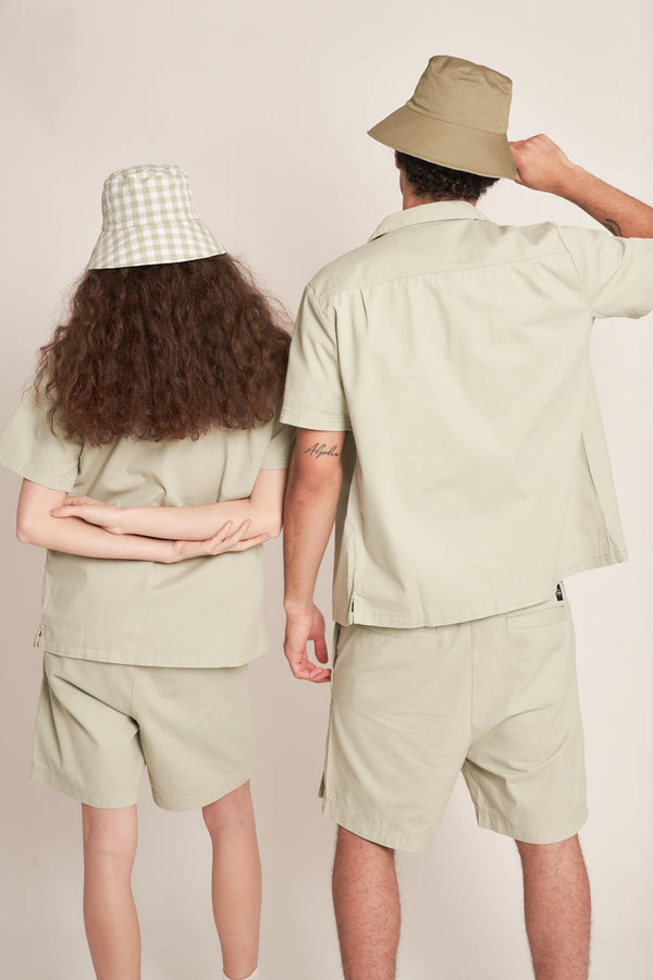 Native Youth UNISEX HINOKI SHORT