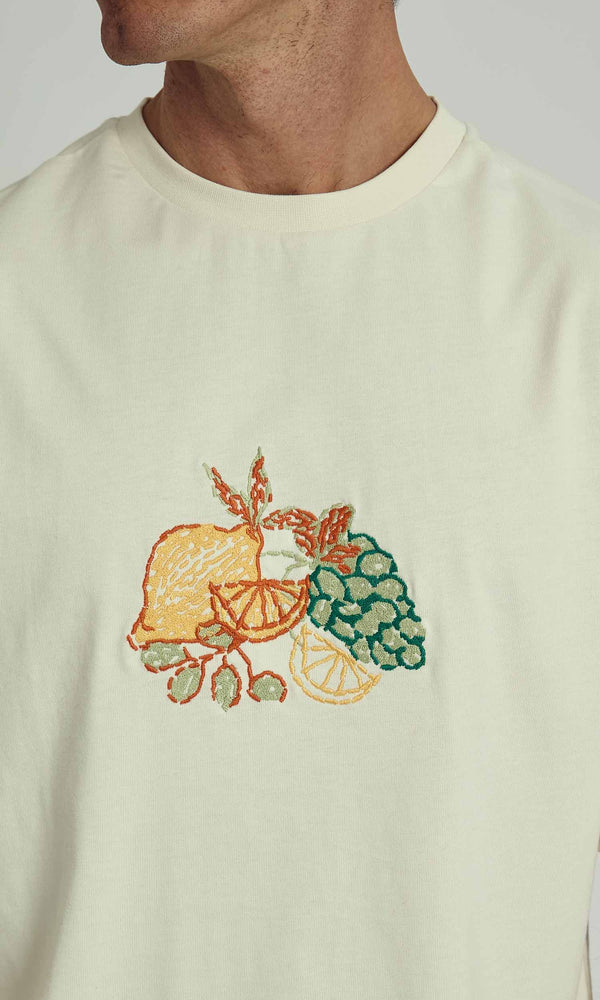 Native Youth ODEL ORGANIC FARMERS MARKET GRAPHIC T-SHIRT