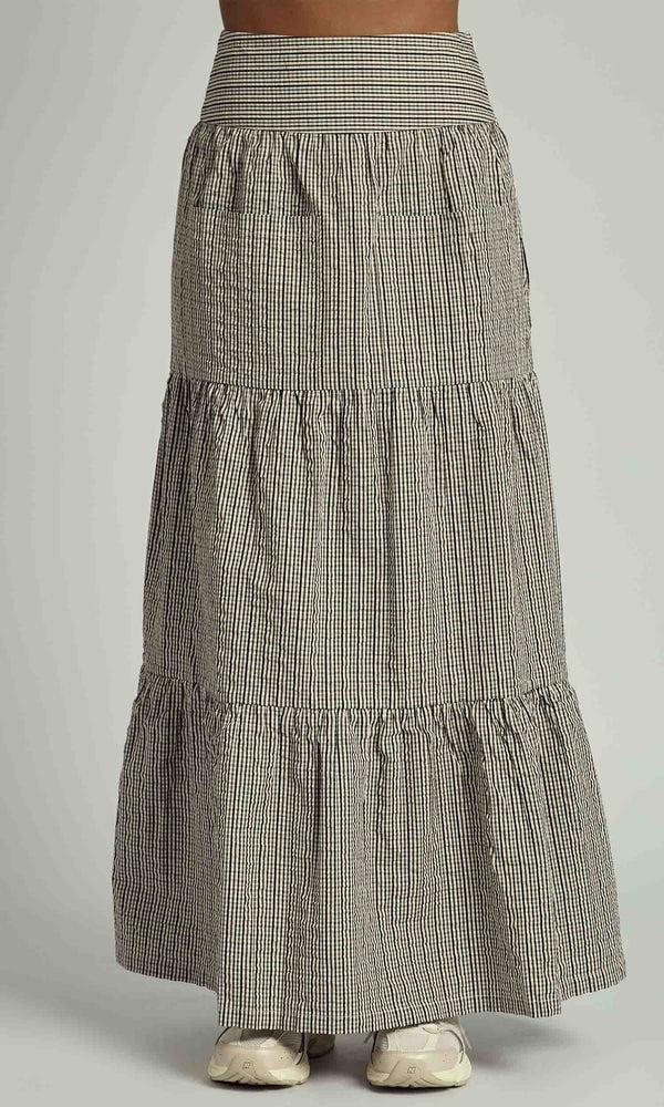 Native Youth PEYTON MIDI CHECK TIERED SKIRT WITH FRONT POCKETS