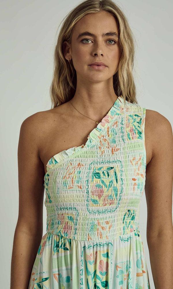 Native Youth REINA SHIRRED ONE SHOULDER MIDAXI DRESS IN MULTI