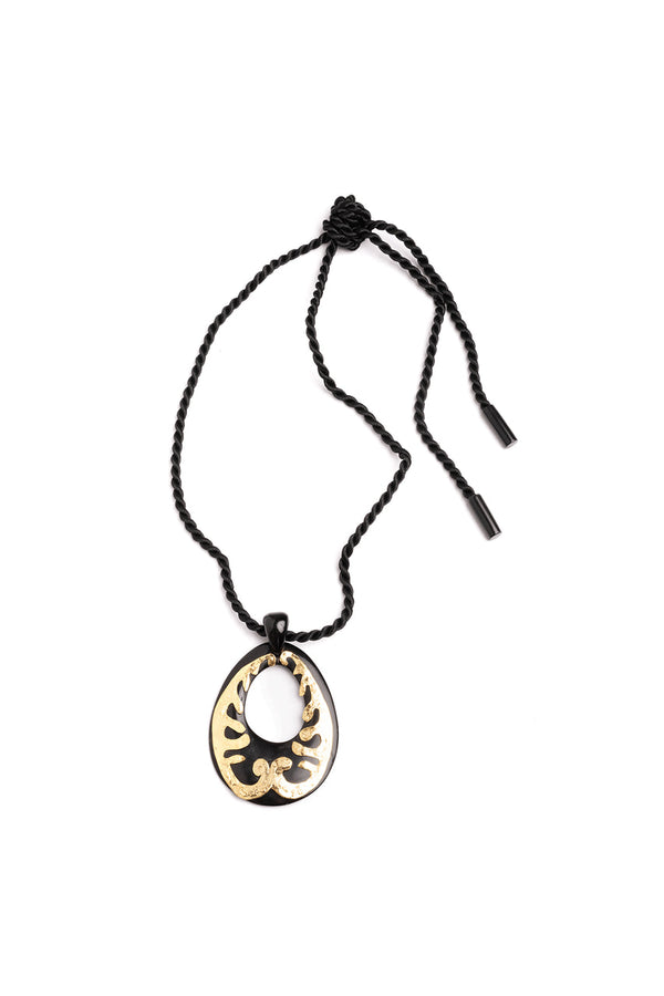 natori Buffalo Horn Gold Scroll Oval Pendant Necklace Black
