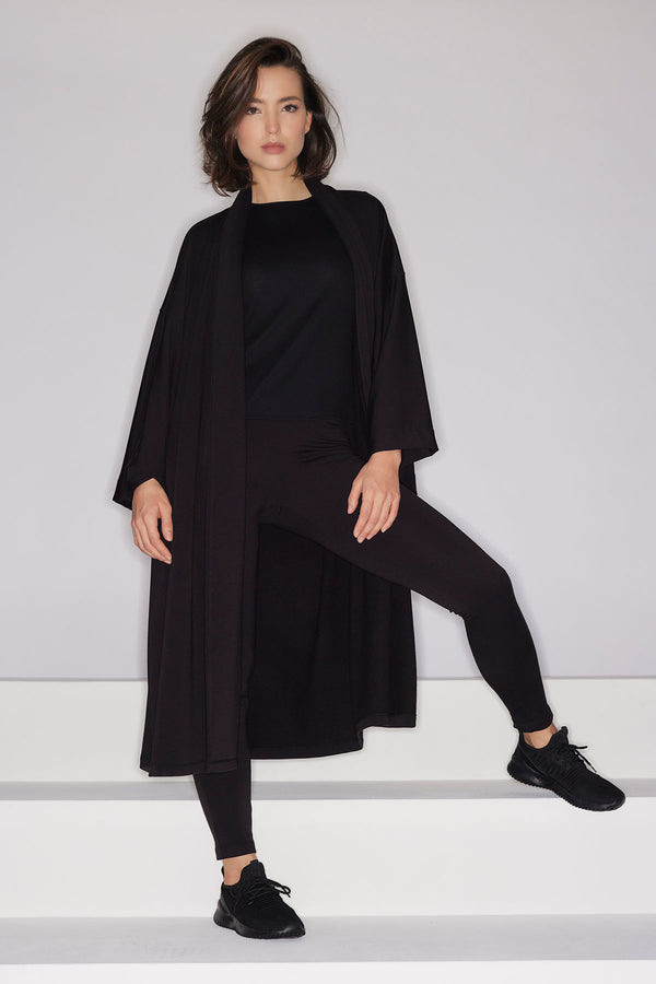 Natori Cocoon Brushed French Terry Dragon Embroidered Robe Black