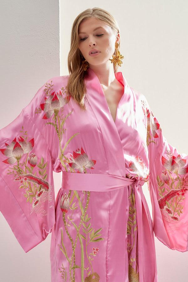Natori Couture Lotus Embroidered Silk Robe Ice Pink
