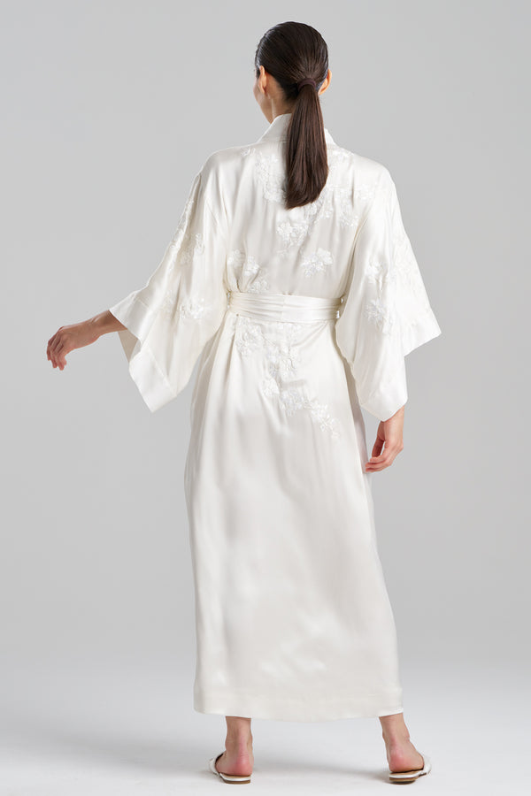Natori Couture Sakura Embroidered Silk Robe Warm White