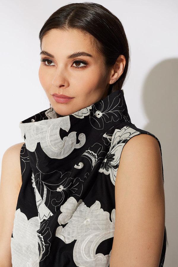 Natori Cressida Applique Funnel Shift Dress Black Cream