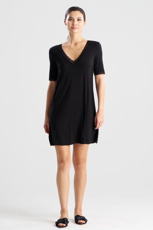 natori Feather Essentials Lenzing™ Ecovero™ Viscose Lace Sleepshirt Black