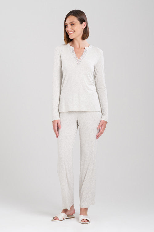 natori Feathers Essentials Lenzing™ Ecovero™ Viscose Lace Applique PJ Light Heather Grey