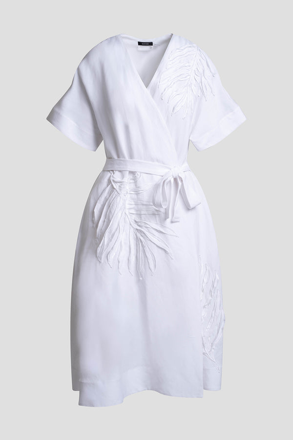 Natori Light Weight Linen Embroidered Kimono Wrap Dress White