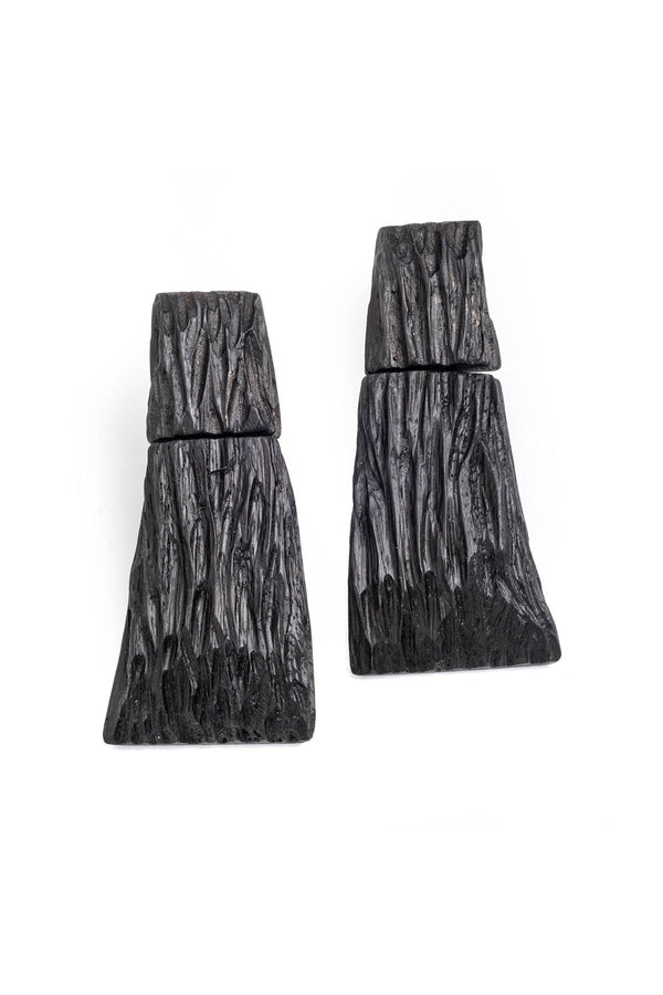natori Acacia Wood Long Tiered Earrings Black