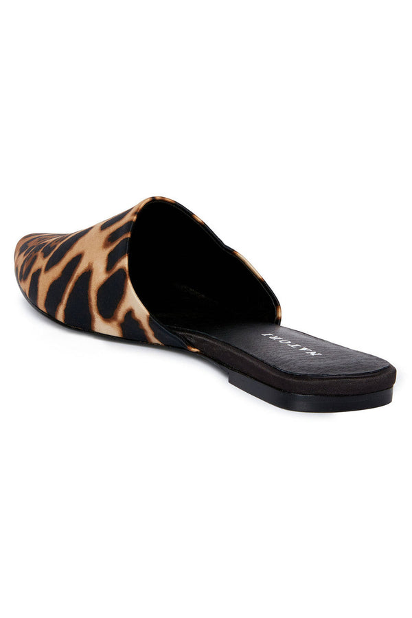 Natori Adore Luxe Leopard Satin Slide Chestnut