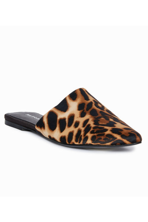 natori Adore Luxe Leopard Satin Slide Chestnut