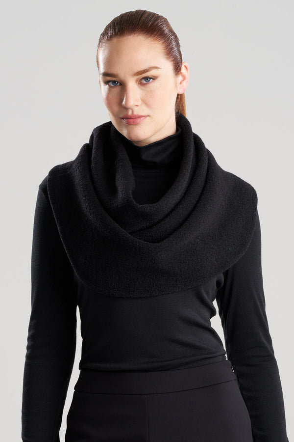 Natori Boiled Wool Snood Black