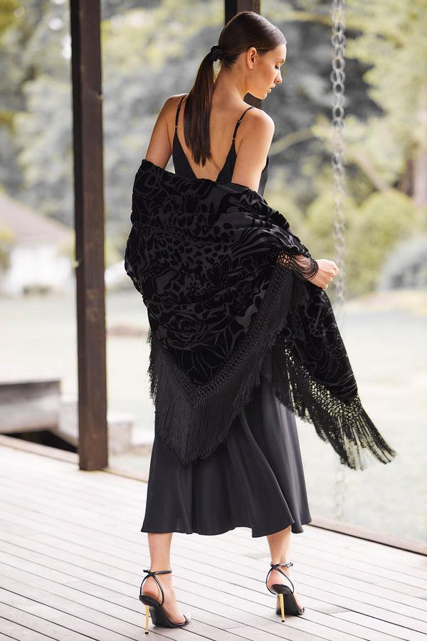 natori Couture Burnout Velvet Fringe Shawl Black