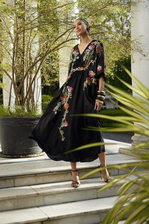 Natori Couture Shinjo Embroidered Caftan Black