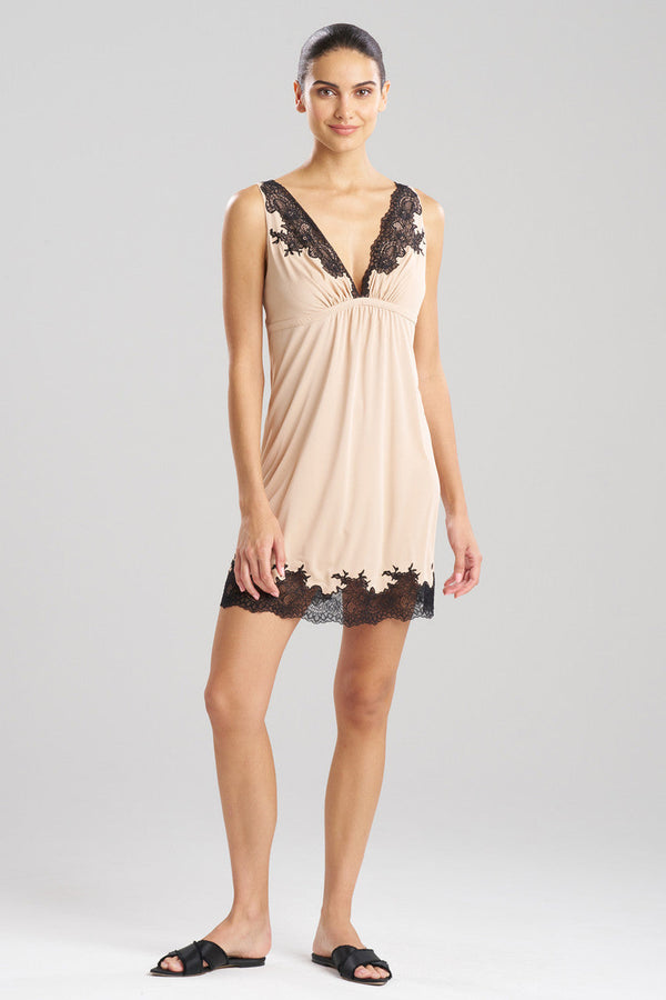 natori Enchant V-Neck Lace Applique Chemise Café