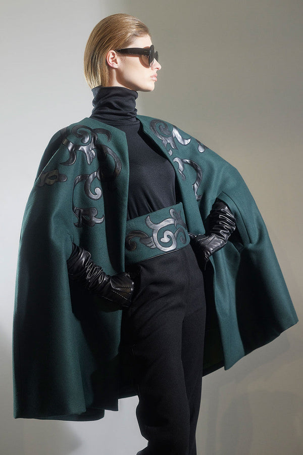 Natori Felt Embroidered Cape Bottle Green